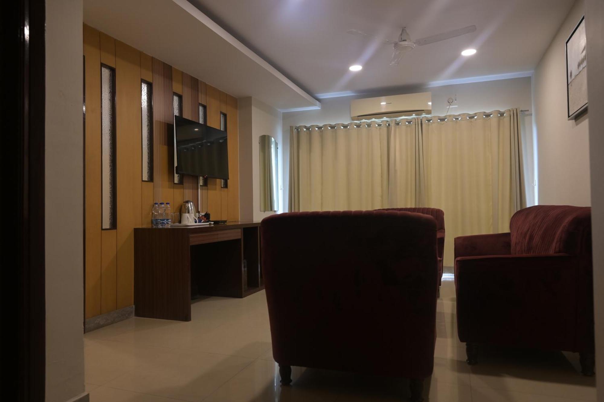 The Wave International Resort Bundu Bagian luar foto
